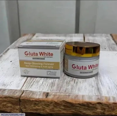 Gluta White 3 in 1 Skincare Bundle